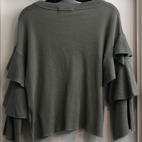 Grey Ruffle Sleeve Sweater - Picture 2 of 3